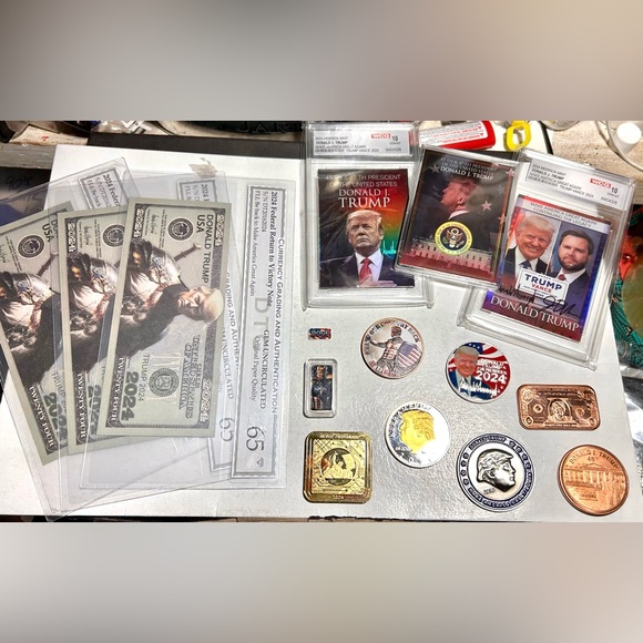 Trump Collectors Lot - Picture 1 of 6